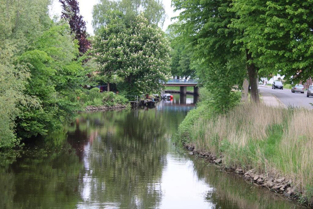 Hollaender Flair Friedrichstadt Dış mekan fotoğraf