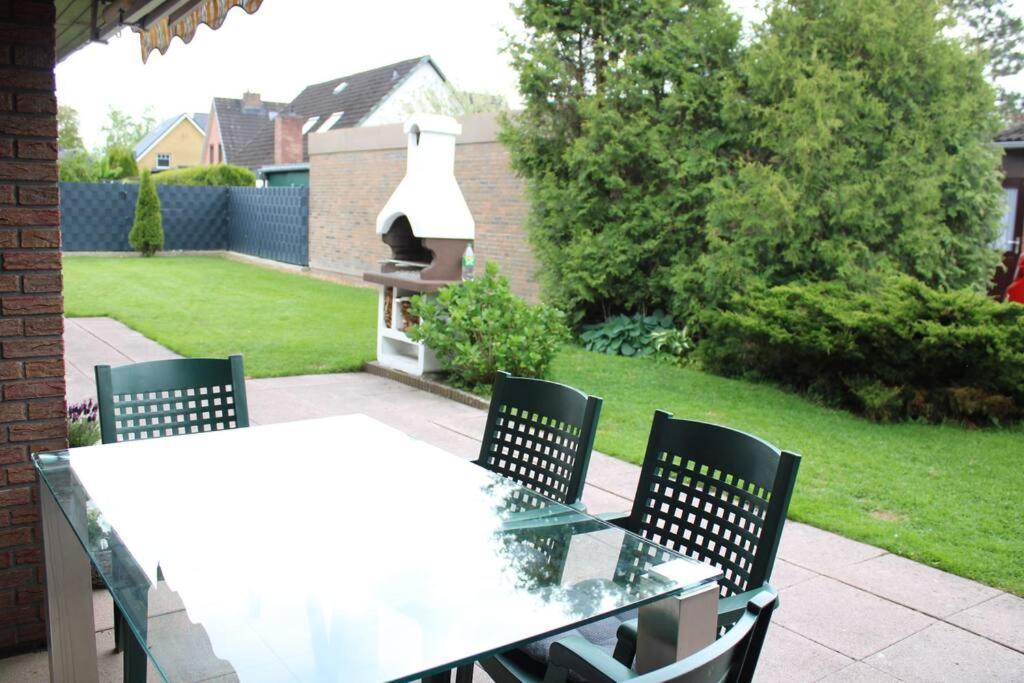 Hollaender Flair Friedrichstadt Dış mekan fotoğraf