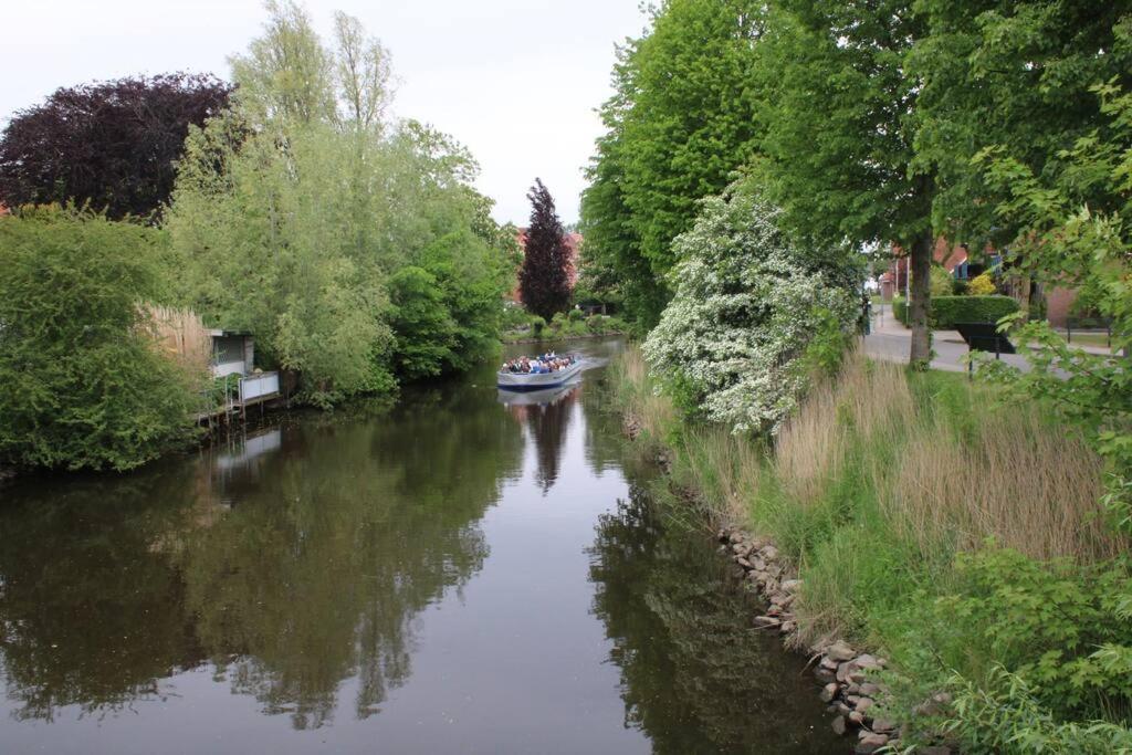 Hollaender Flair Friedrichstadt Dış mekan fotoğraf
